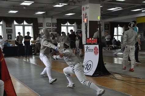 北京大学击剑队在首都高校击剑团体赛中获得优异战绩-北京大学体育教研部