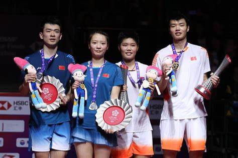 2018世界羽毛球总决赛石宇奇