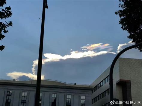 武汉上空出现罕见日晕-中国摄影在线-中国互联网品牌50强