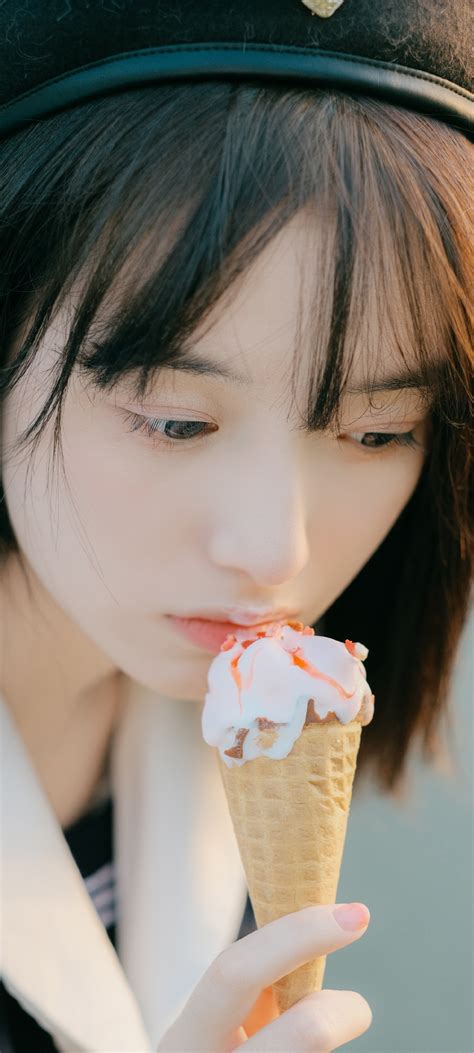 郑少女图片