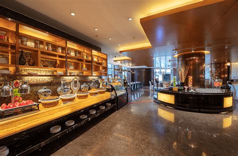 芝芝咖啡自助餐厅 - 四川岷山饭店