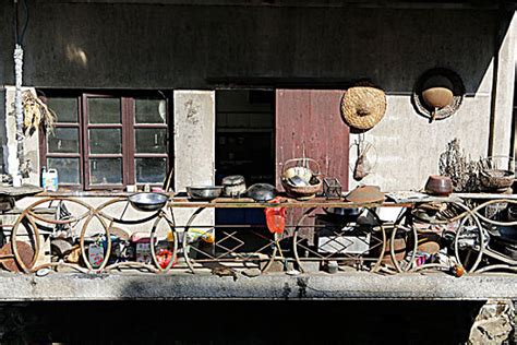 锅碗瓢盆的工作室照片高清图片下载-正版图片505377397-摄图网