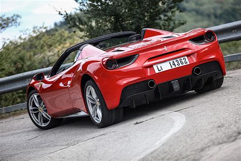 Geneva Spotlight: Ferrari 488 GTB increases downforce lowering drag ...