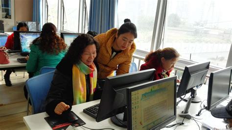 上海电脑培训班要多少钱?电脑培训费用贵不贵?_上海达内教育