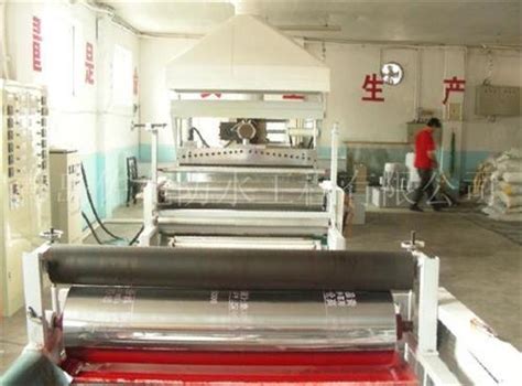 TPO防水卷材生产线-青岛三人行机械有限公司