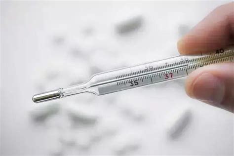 人体正常体温是多少度 正常体温是多少°C_华夏智能网