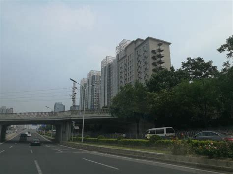 根据北京市的行政区划，北京地铁7号线的广渠门外站也属于东城区