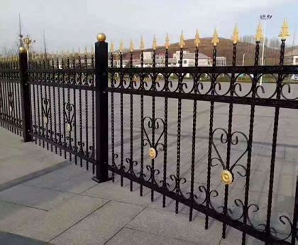 铁艺围栏 铝艺护栏 别墅护栏 庭院栏杆 户外镀锌铁栅栏 中式铝合金围栏 阳台栏杆 花园栅栏|价格|厂家|多少钱-全球塑胶网