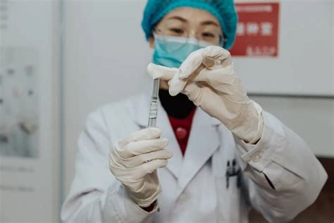 国药和科兴新冠疫苗进COVAX疫苗库_凤凰网视频_凤凰网