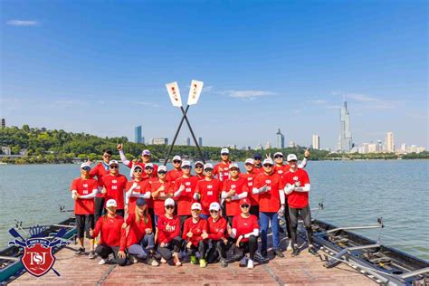 我会组织企业参加“玄武湖艇进赛艇俱乐部水上赛艇体验”活动--南京市企业联合会/南京市企业家协会欢迎您！