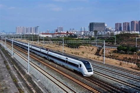 成渝中线、绵遂内等5个铁路项目实质性开工建设_目标_集团_高速公路
