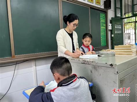 大弯圆梦班 | 追梦人全力以赴，助梦者鼎力相助——记大弯中学首次圆梦班座谈会- 四川省成都市大弯中学校