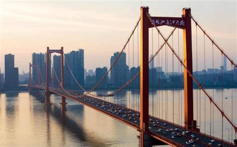 党史里的湖北之最58 | 武汉长江大桥建设：在长江上修建的第一座铁桥_长江云 - 湖北网络广播电视台官方网站