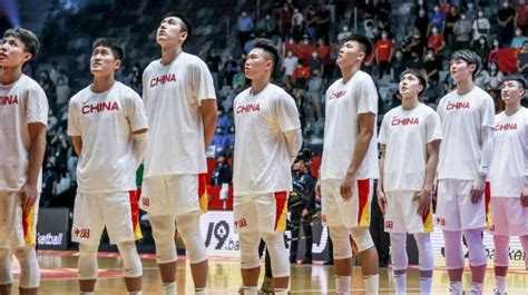 中国男篮亚洲杯12人名单出炉周琦仍在澳大利亚治疗_东方体育