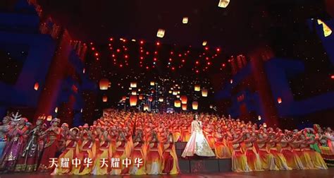 中央电视台春节联欢晚会喜迎春(图)-搜狐新闻