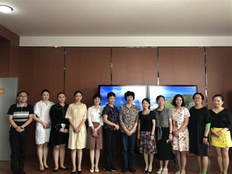 中国民航科学技术研究院副院长刘玉梅女士造访旅游管理学院
