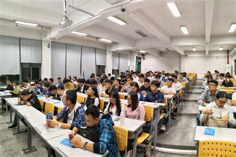 比亚迪股份有限公司校园招聘会成功举办-华侨大学学生就业创业指导中心