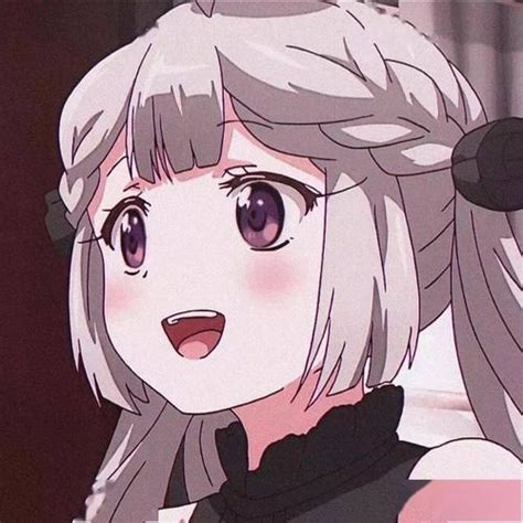 女生头像动漫温柔白色