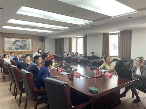 文学院青年教师·博士后学术半月谈第五次活动成功举办-上海大学文学院