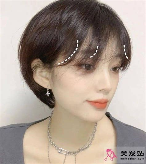 温柔风短发女生头像