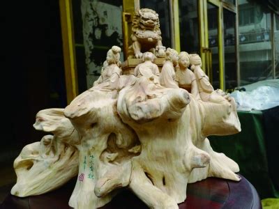 大理：剑川木雕产业扶贫放异彩--云南省委统战部
