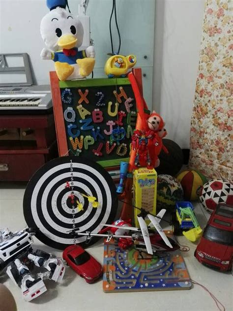 两岁男孩儿喜欢玩哪种类型的玩具？ - 知乎