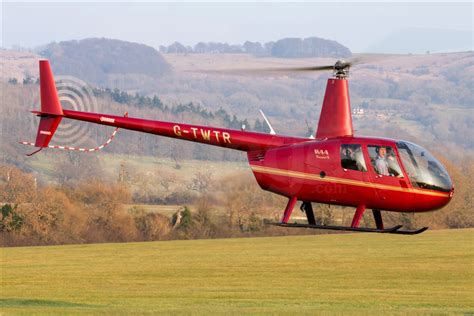 R44直升机