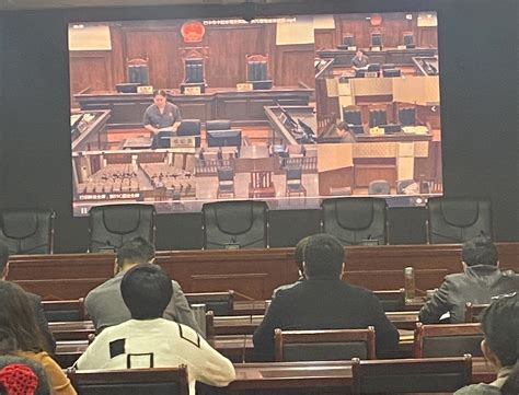 临泉县人民检察院开展观看庭审视频警示教育活动