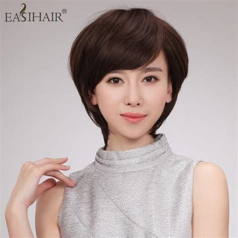 一刀切齐耳短直发 最流行的减龄短发发型_直发发型 - 美发站