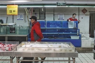 周边水产多，超市备货足，武汉市民餐桌“年年有鱼”_武汉_新闻中心_长江网_cjn.cn