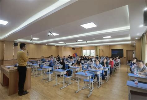 2023年5月广东东莞市教育局赴南昌设点公开招聘事业编制教师176名（5月22日-24日报名）