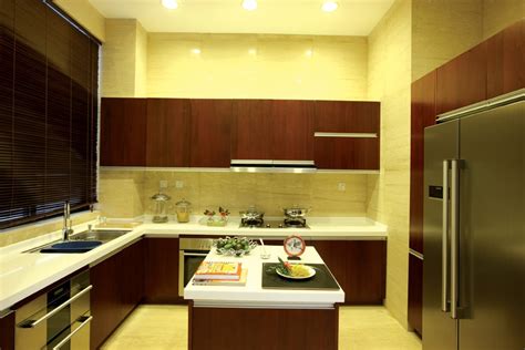 新中式风格厨房装修效果图 红色实木橱柜设计图大全_精选图集-橱柜网