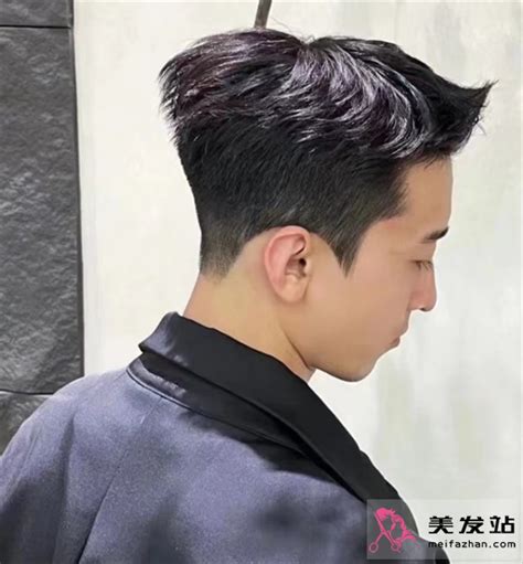 男士平头清爽发型图片