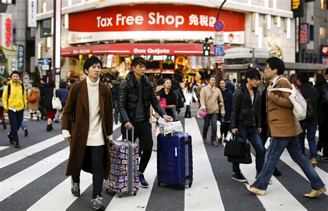中国70万导游还能等到旅游业全面复苏那天吗？ | CBNData