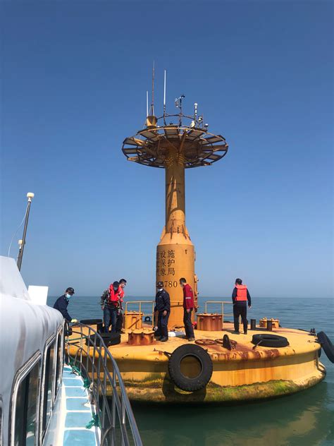 山东省气象局-- 威海：完成鸡鸣岛浮标站年度巡检维护任务