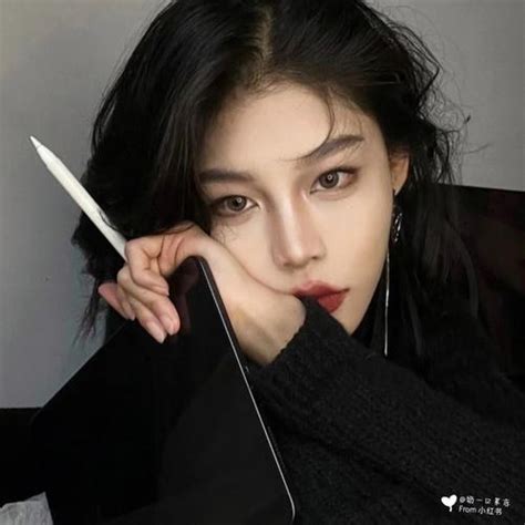 酷酷温柔头像女生霸气