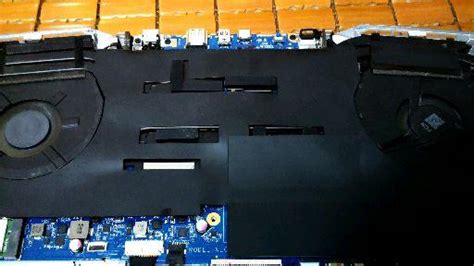 笔记本风扇怎么拆 更换笔记本电脑风扇 | 说明书网
