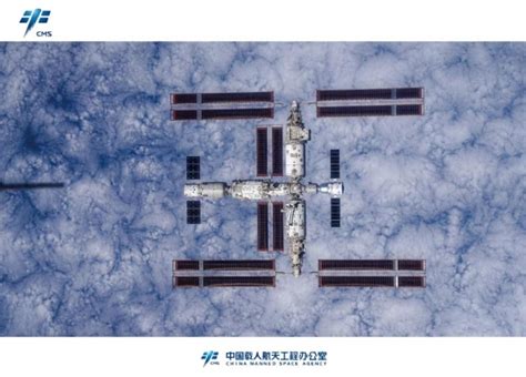 中国空间站全貌高清图像首次公布_海口网