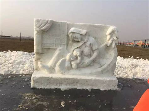 首届南湖公园雪雕比赛落幕-中国吉林网