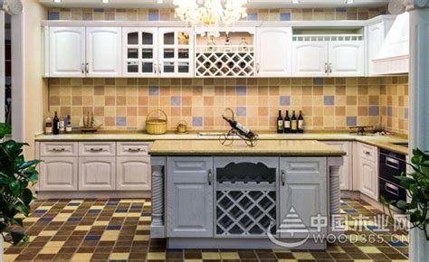 厨房装修过程中橱柜定制的注意事项-中国木业网