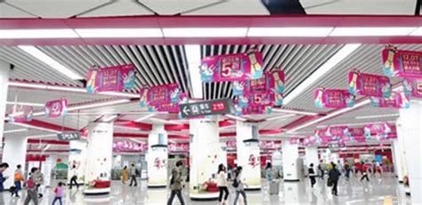 东莞地铁吊旗广告价格 - 鲸传播-线上线下广告投放平台