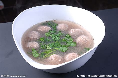 紫菜牛肉丸汤,中国菜系,食品餐饮,摄影素材,汇图网www.huitu.com