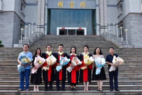 学院2022届博士研究生顺利毕业-湘潭大学环境与资源学院