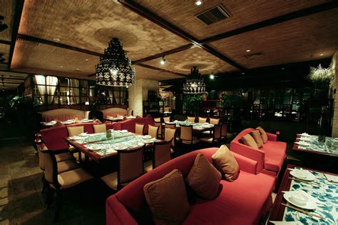绿茶餐厅设计-餐饮品牌设计-餐厅空间设计 - 杭州品尚文化艺术策划有限公司