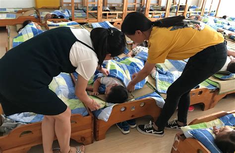 新城逸境幼：午睡管理培训 提高睡眠质量 -幼教研究 - 常州市天宁区教师发展中心