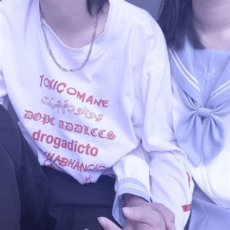 甜美女生牵手头像真人