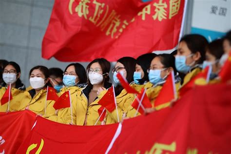 全国疫情防控“最美志愿者”上海获奖代表参观上海抗疫主题展