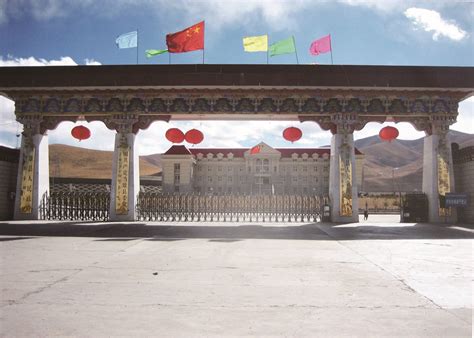 [西藏]-当雄县人民政府办公楼设计cad方案施工图_办公建筑_土木在线