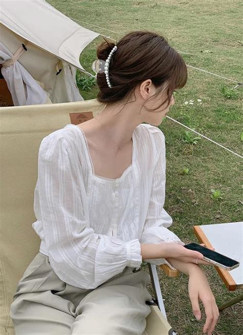 头像女生温柔鲨鱼夹