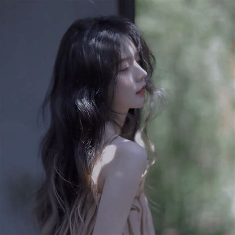白色系头像图片